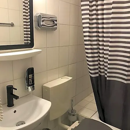 Ko Hotel